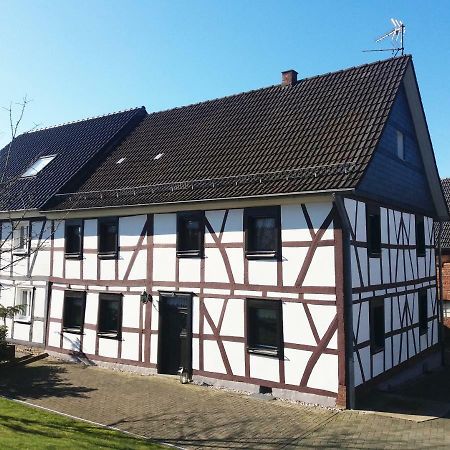 Graefrath Gaestehaus Neunkirchen-Seelscheid Neunkirchen  Exterior foto